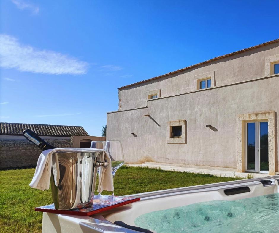 Ballium Luxury Relais Avola Eksteriør billede